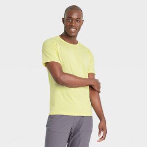 Men' Short Sleeve T-Shirt - All in Motion™ Small Damaged